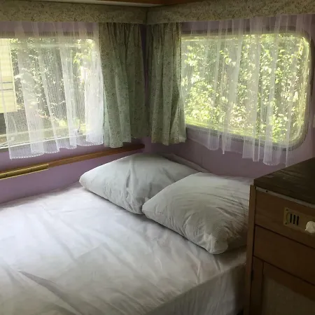 Le Canoe Camping 2*