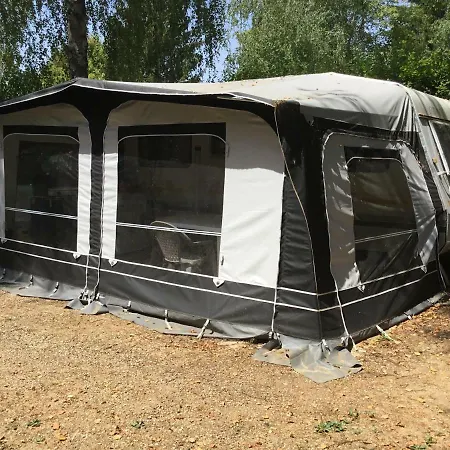 Campsite Le Canoe Chaussin