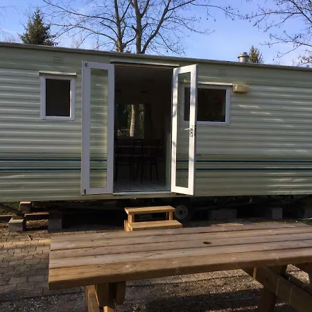 Campsite Le Canoe 2*